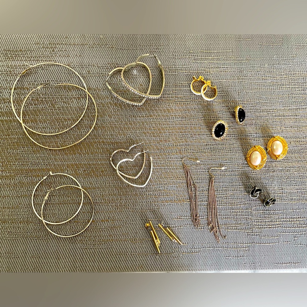 Bundle of Vintage Earrings 10-Pairs+❗️SALE❗️